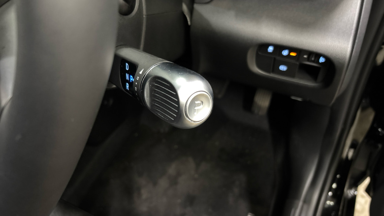 Hyundai INSTER 85kW 02 49kWh 5dr Auto Electric Hatchback